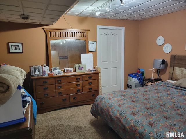 168 290TH Street, West Branch, IA 52358