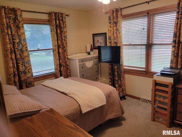 168 290TH Street, West Branch, IA 52358