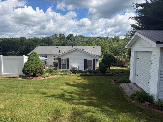 49645 Mccoy Avenue, East Liverpool, OH 43920