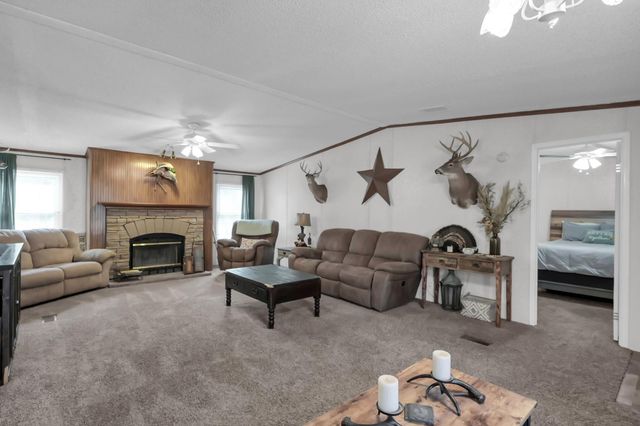 4002 Piney Meadow Drive, Conroe, TX 77301