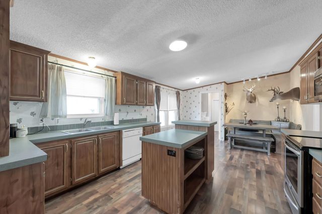 4002 Piney Meadow Drive, Conroe, TX 77301