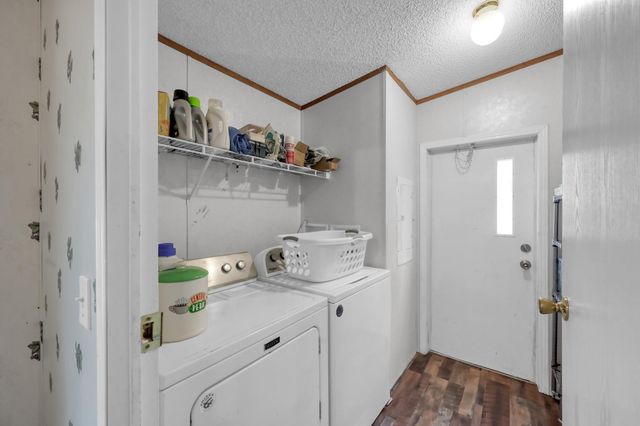 4002 Piney Meadow Drive, Conroe, TX 77301