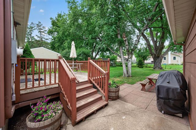 2300 Brookview Drive, Brooklyn Center, MN 55430