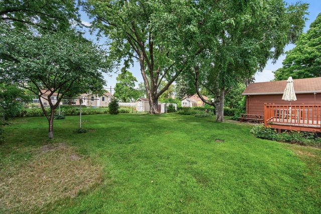 2300 Brookview Drive, Brooklyn Center, MN 55430