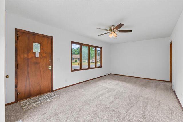 2300 Brookview Drive, Brooklyn Center, MN 55430
