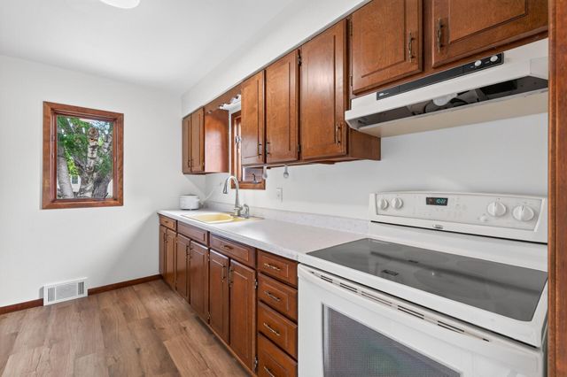 2300 Brookview Drive, Brooklyn Center, MN 55430