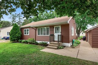 2300 Brookview Drive, Brooklyn Center, MN 55430