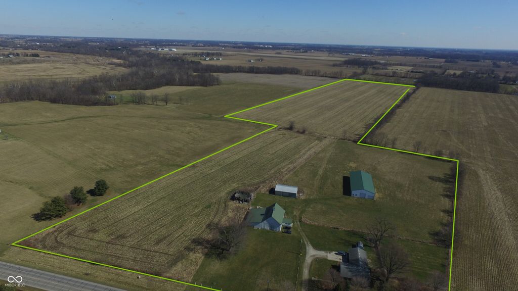 1545 S US 421, Zionsville, IN 46077