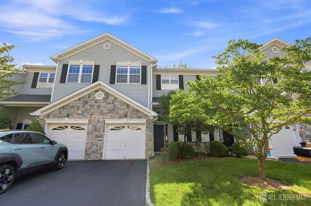 9 Bridgepointe Drive, Old Bridge, NJ 08857