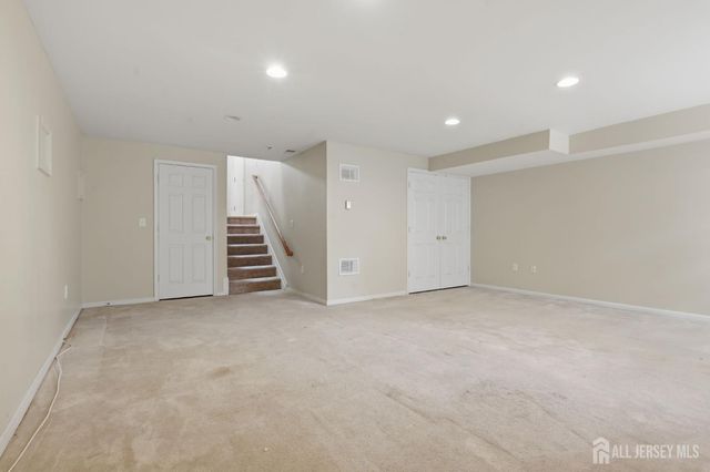 9 Bridgepointe Drive, Old Bridge, NJ 08857