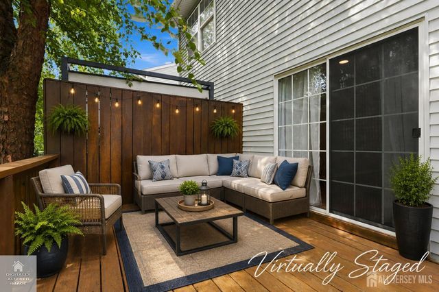 9 Bridgepointe Drive, Old Bridge, NJ 08857