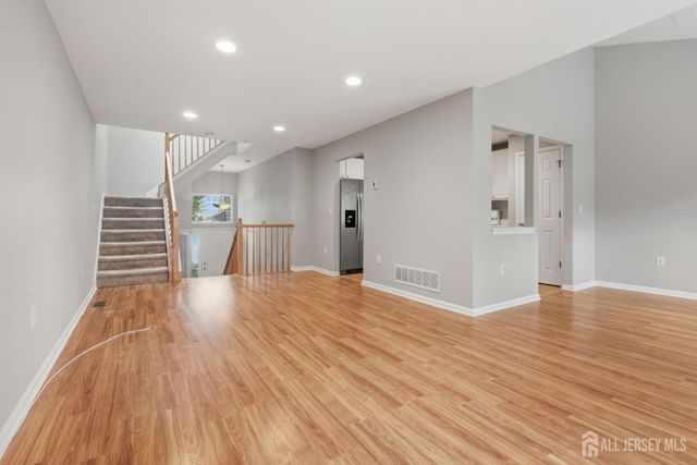 9 Bridgepointe Drive, Old Bridge, NJ 08857