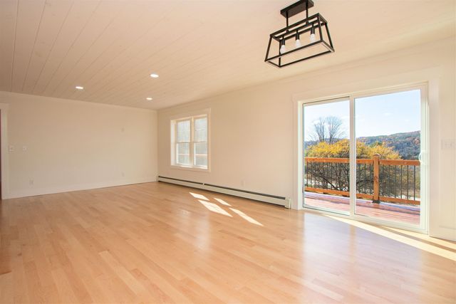 1374 Old Silo Road, Barnet, VT 05819