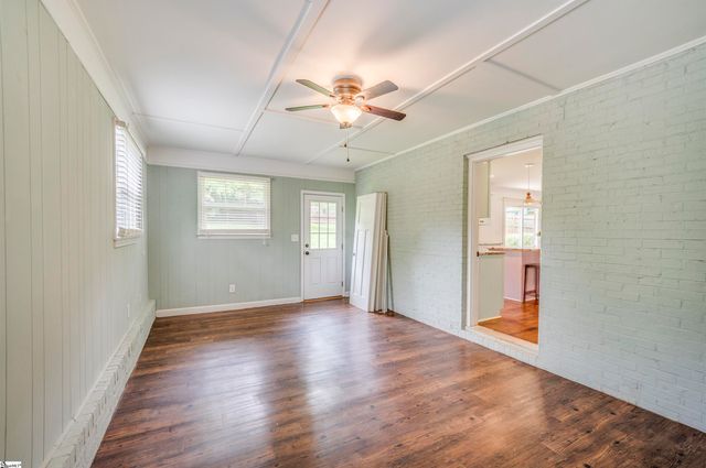 304 New Perry Road, Greenville, SC 29617