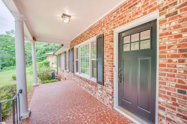 304 New Perry Road, Greenville, SC 29617