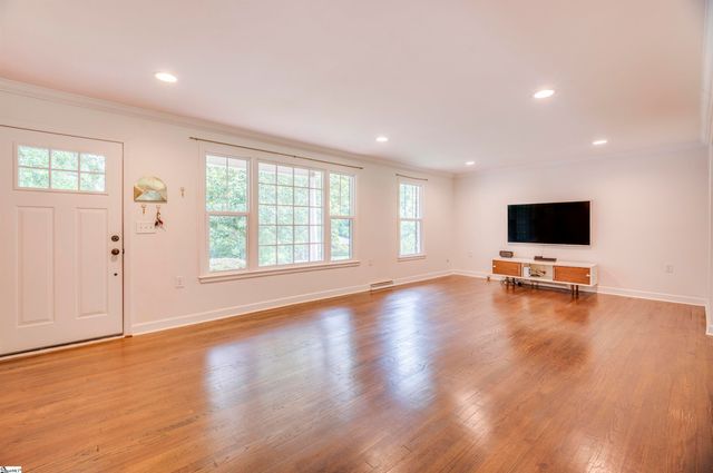 304 New Perry Road, Greenville, SC 29617