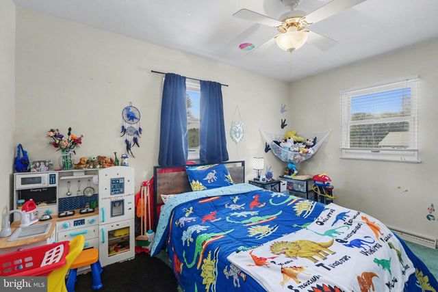 6 AUTUMN DR, Dillsburg, PA 17019