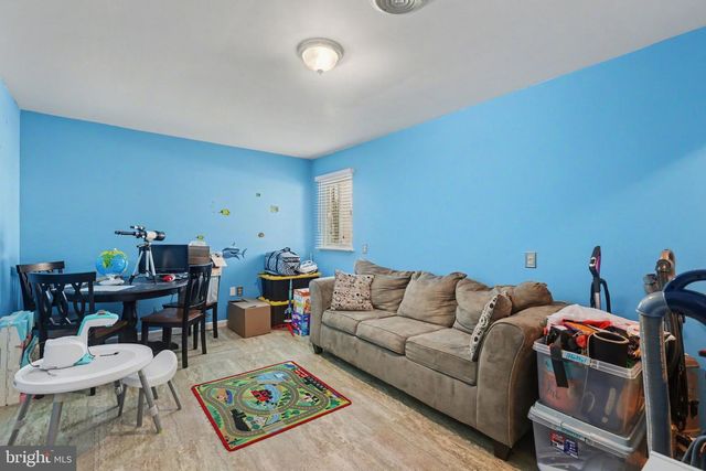 6 AUTUMN DR, Dillsburg, PA 17019