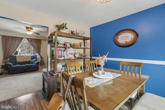 6 AUTUMN DR, Dillsburg, PA 17019