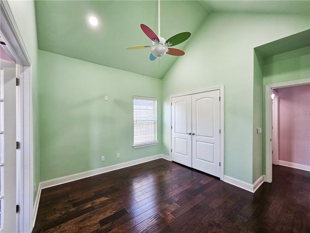 2203 SW Tupelo Avenue, Bentonville, AR 72713