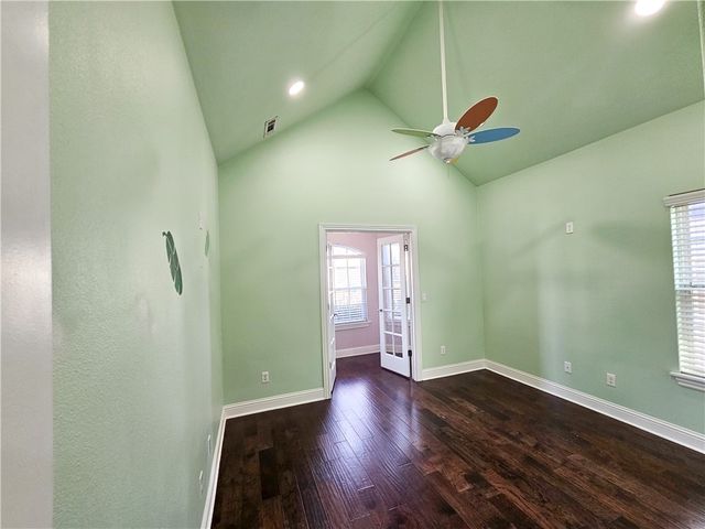 2203 SW Tupelo Avenue, Bentonville, AR 72713