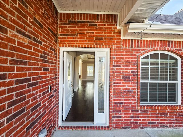 2203 SW Tupelo Avenue, Bentonville, AR 72713