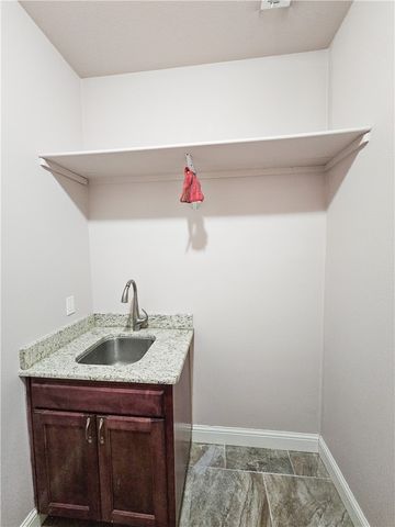 2203 SW Tupelo Avenue, Bentonville, AR 72713