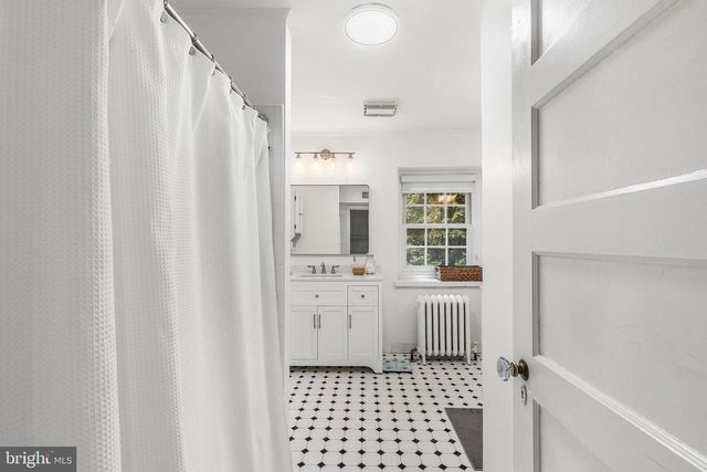 16 RADCLIFF RD, Bala Cynwyd, PA 19004