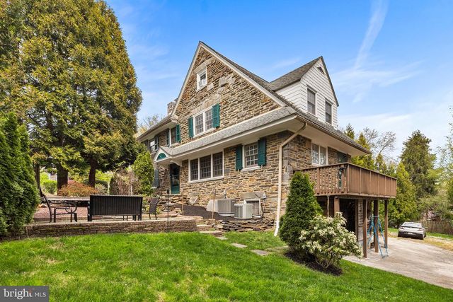 16 RADCLIFF RD, Bala Cynwyd, PA 19004