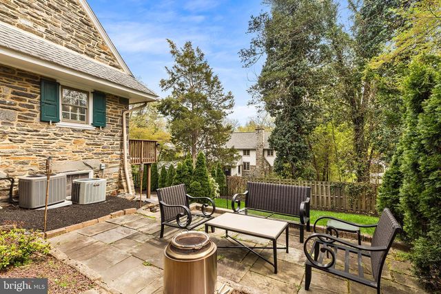 16 RADCLIFF RD, Bala Cynwyd, PA 19004
