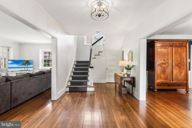 16 RADCLIFF RD, Bala Cynwyd, PA 19004