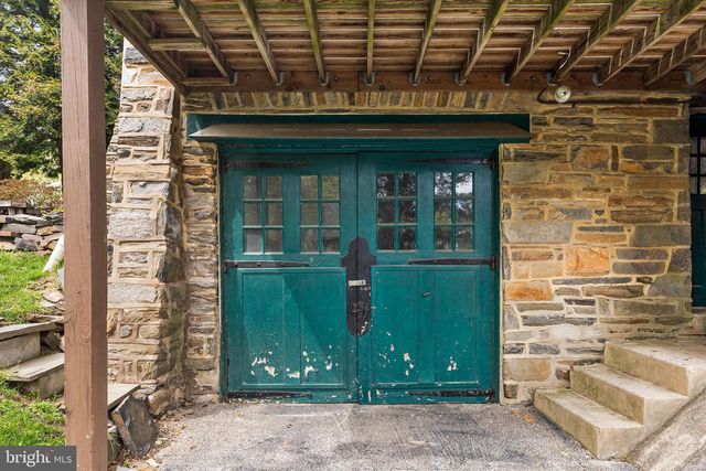 16 RADCLIFF RD, Bala Cynwyd, PA 19004