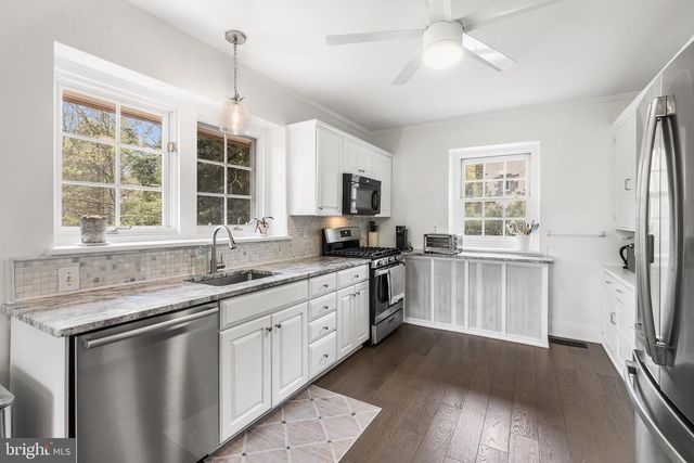 16 RADCLIFF RD, Bala Cynwyd, PA 19004