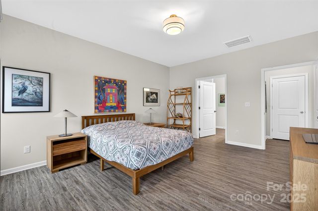 7563 Bridle Court, Sherrills Ford, NC 28673