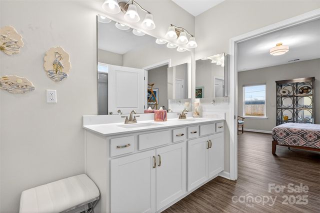 7563 Bridle Court, Sherrills Ford, NC 28673