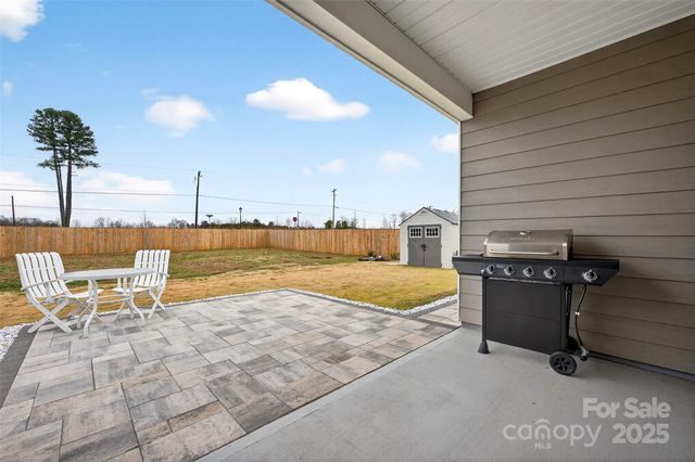 7563 Bridle Court, Sherrills Ford, NC 28673