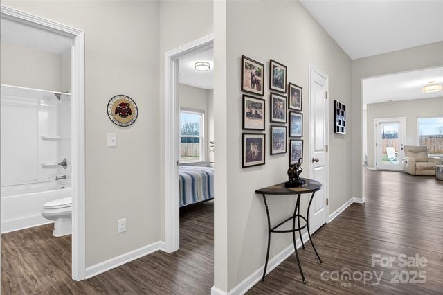 7563 Bridle Court, Sherrills Ford, NC 28673