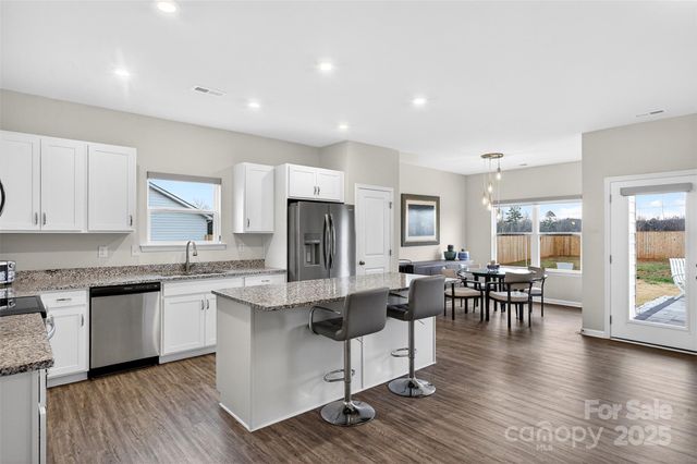 7563 Bridle Court, Sherrills Ford, NC 28673