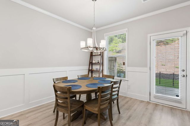 205 Yellowwood Way, Woodstock, GA 30188