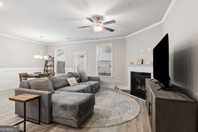 205 Yellowwood Way, Woodstock, GA 30188