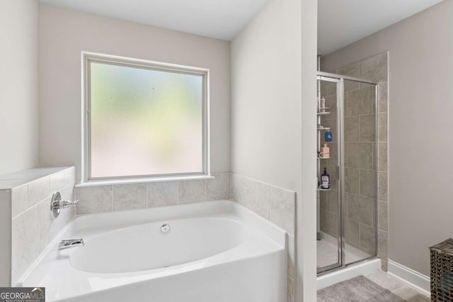 205 Yellowwood Way, Woodstock, GA 30188