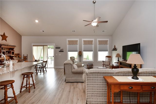 105 Foxbank Circle, Greer, SC 29651