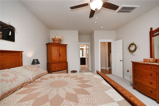 105 Foxbank Circle, Greer, SC 29651