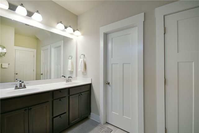 105 Foxbank Circle, Greer, SC 29651