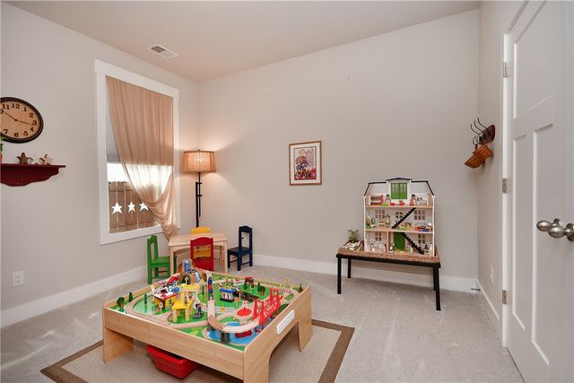 105 Foxbank Circle, Greer, SC 29651