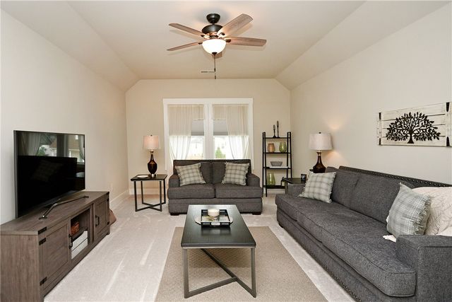 105 Foxbank Circle, Greer, SC 29651