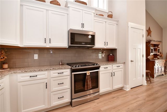 105 Foxbank Circle, Greer, SC 29651