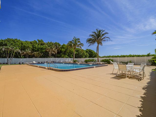 3200 N Highway A1a 104, Hutchinson Island, FL 34949