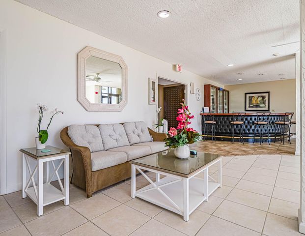 3200 N Highway A1a 104, Hutchinson Island, FL 34949