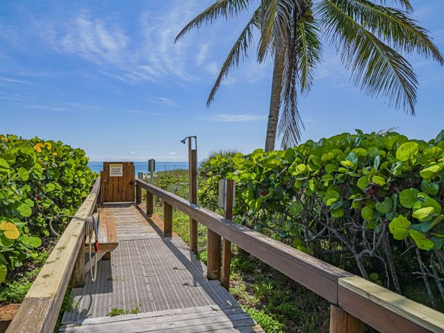 3200 N Highway A1a 104, Hutchinson Island, FL 34949